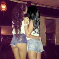 Yenişehir'de Kendine Güvenen ve Özgün Escort